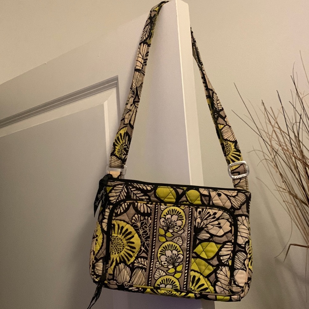 Medium yellow and black Vera Bradley shoulder bag